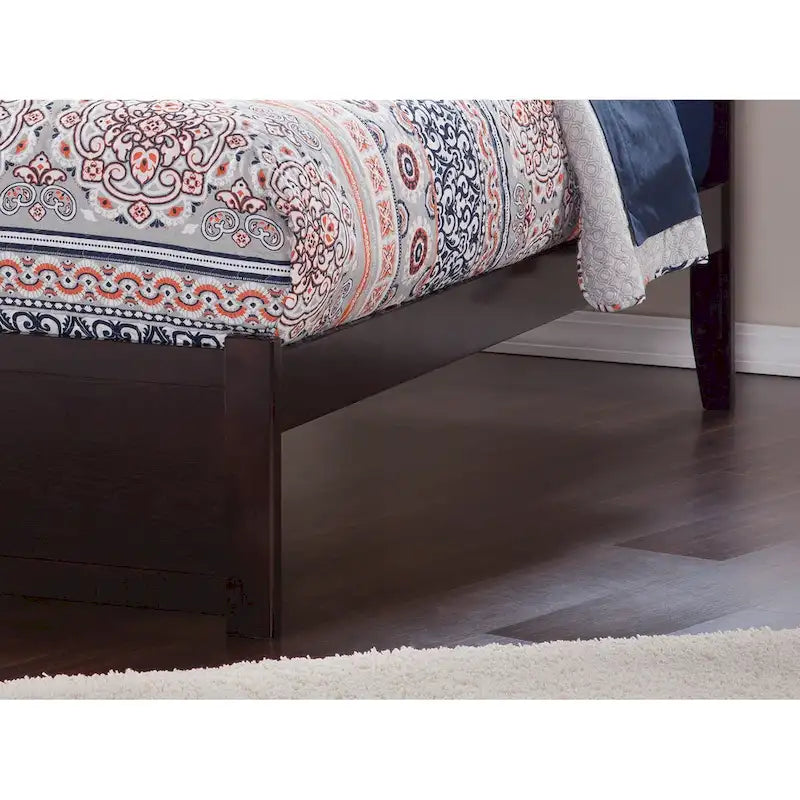 Full Size Platform Bed with Footboard & Full Trundle